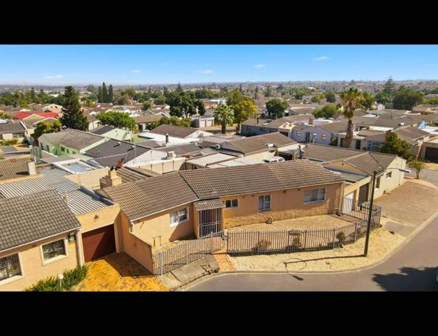 4 BEDROOM HOUSE FOR SALE IN NORTHPINE